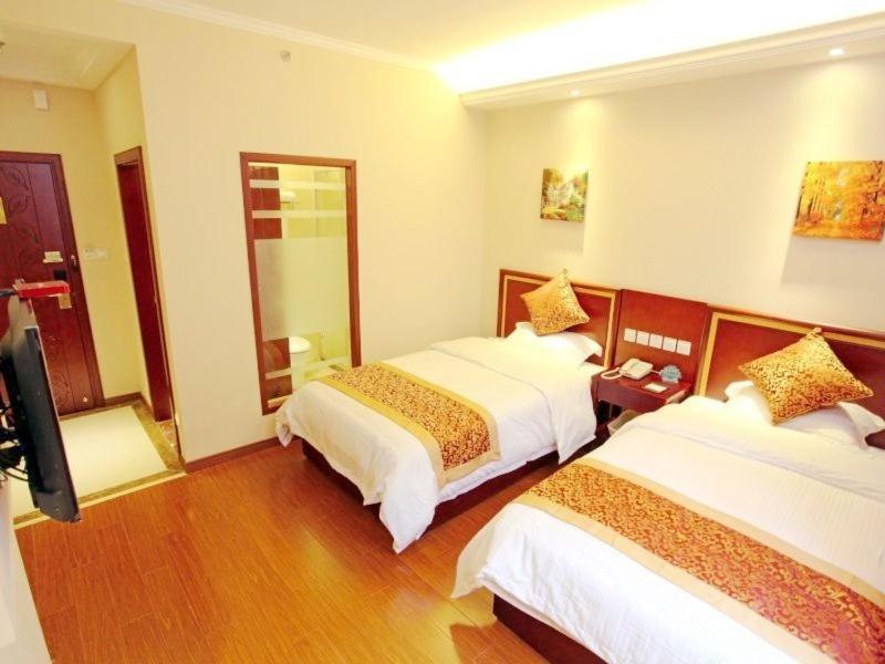 Greentree Inn Shanghai Hongqiao Metro Station Express Hotel Exterior foto