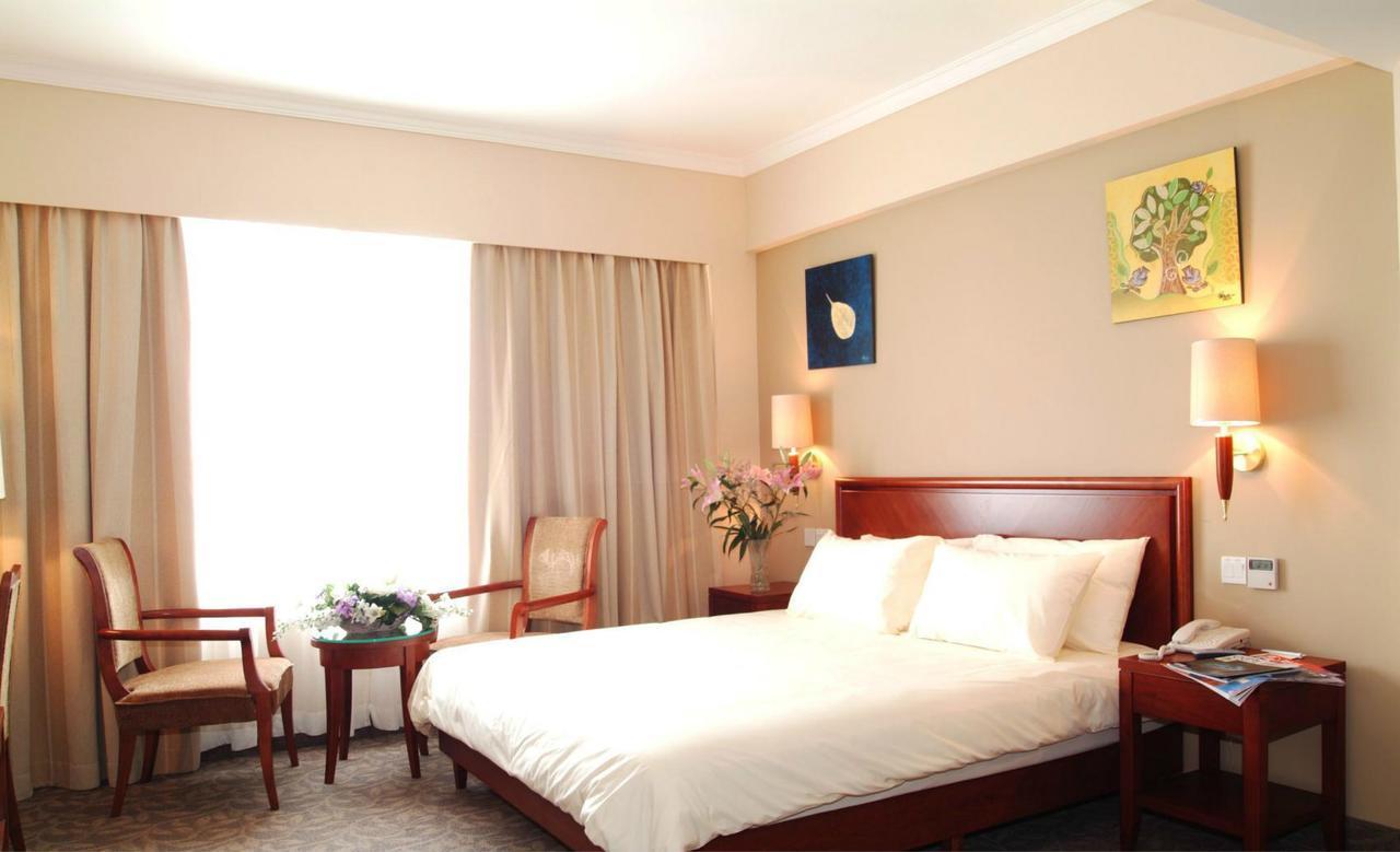 Greentree Inn Shanghai Hongqiao Metro Station Express Hotel Exterior foto